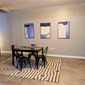 1BR with W&D Mins To America Center Downtown